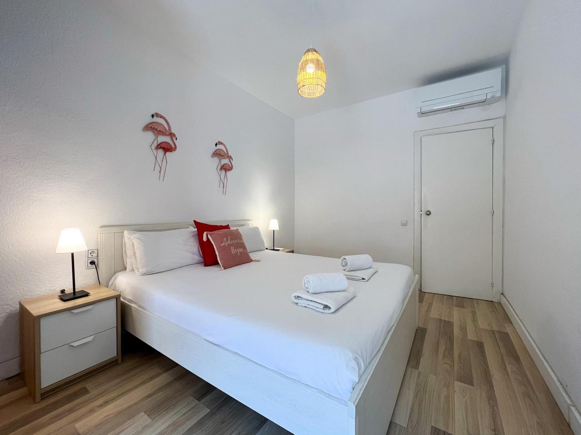 Stay U-Nique Apartments Sardenya II Barselona Dış mekan fotoğraf