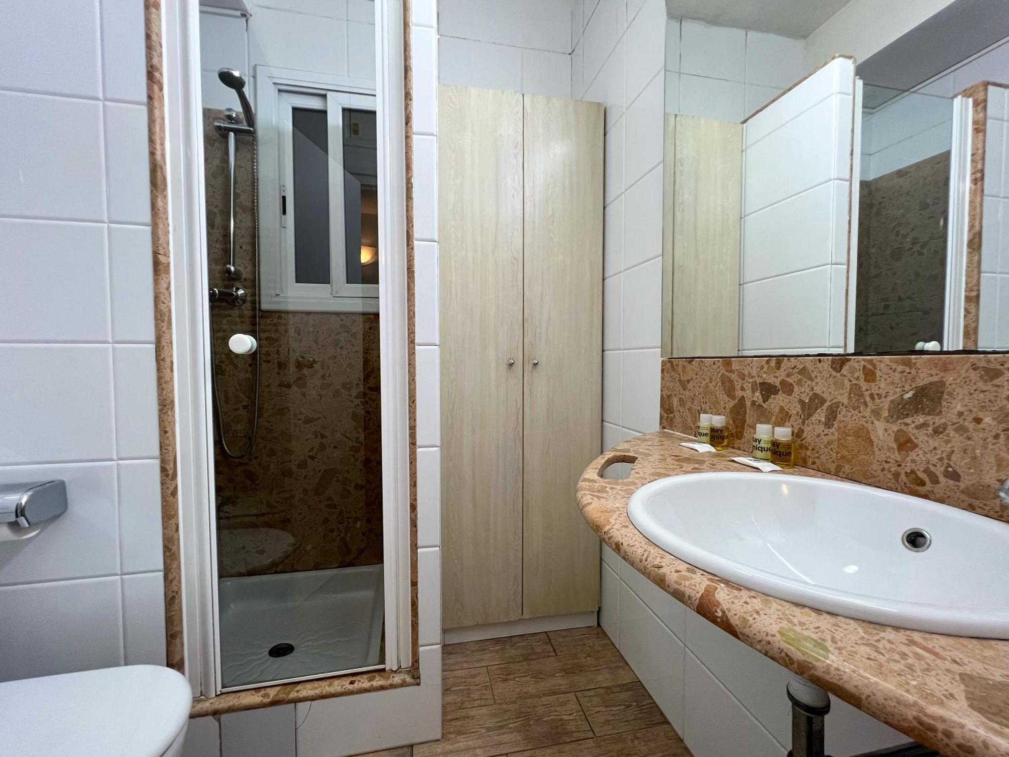 Stay U-Nique Apartments Sardenya II Barselona Dış mekan fotoğraf